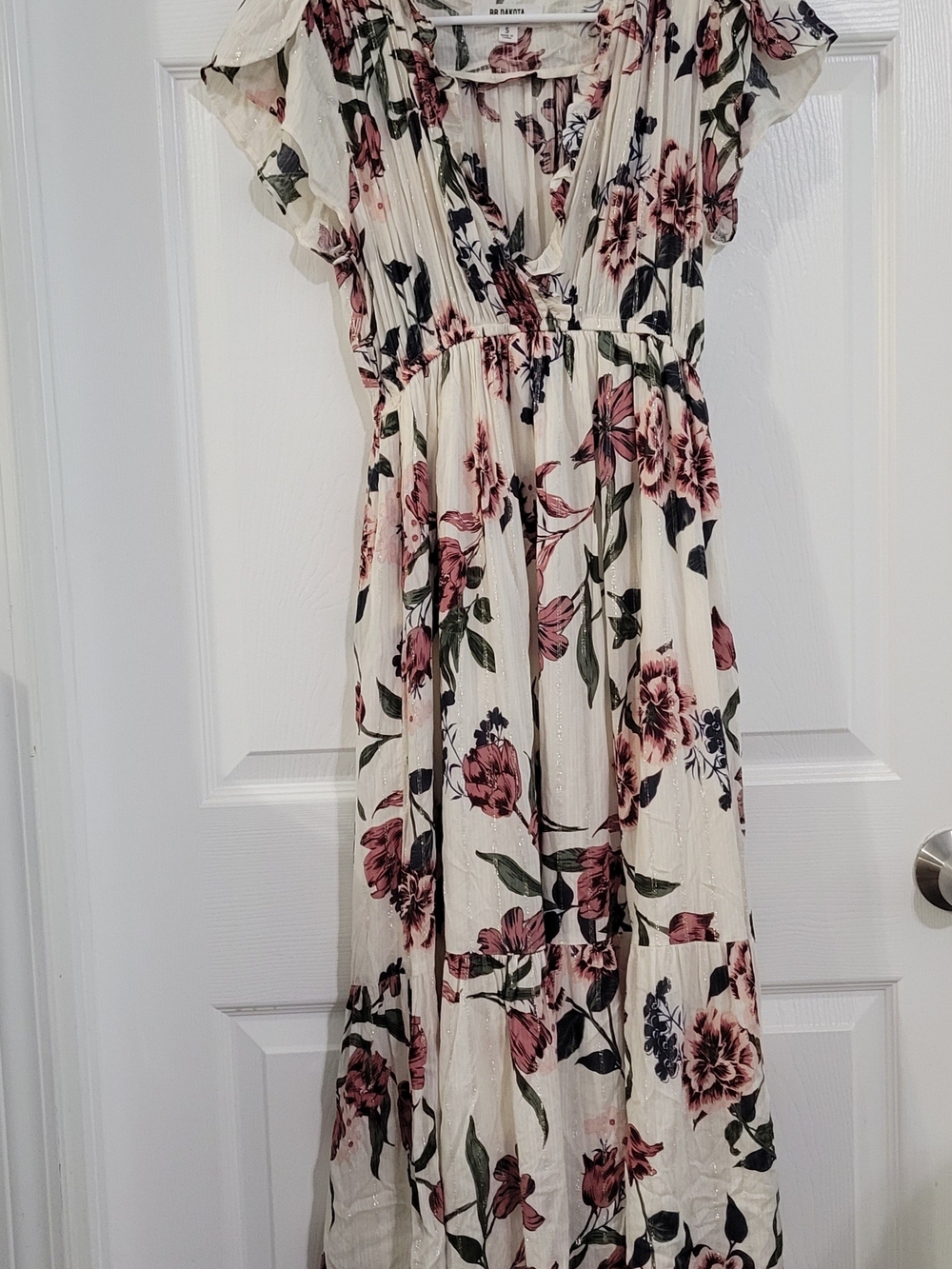 BB Dakota by Steve Madden Cream Maxi Dress with Mauve Floral and Green Leaves